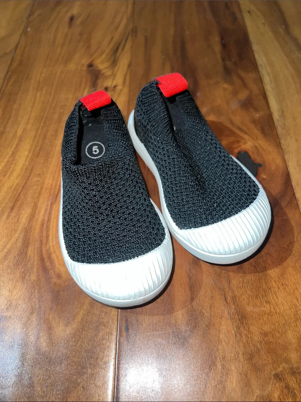 Cat & Jack comfortable slip